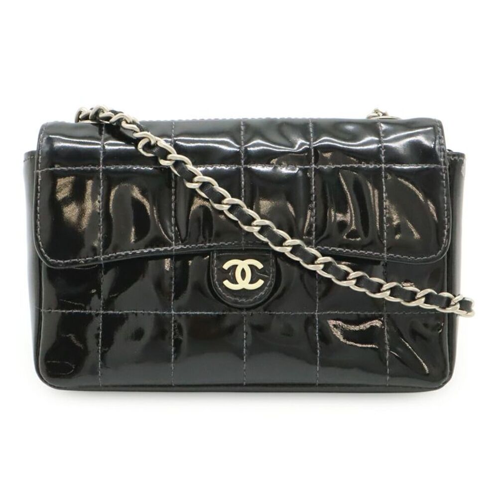 Chanel 2.55 Chocolate Bar Chain Bag Patent Leather